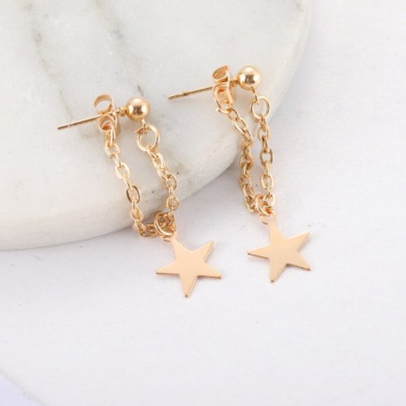 Cute Gold Tone Star Chain Stud Earrings - Picture 3 of 4